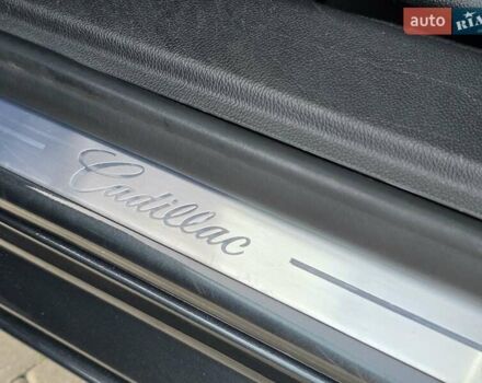 Серый Кадиллак ХТС, объемом двигателя 3.56 л и пробегом 135 тыс. км за 16200 $, фото 15 на Automoto.ua