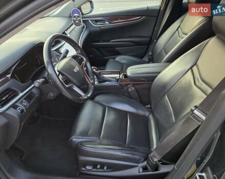 Серый Кадиллак ХТС, объемом двигателя 3.56 л и пробегом 135 тыс. км за 16200 $, фото 8 на Automoto.ua