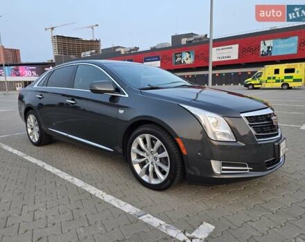 Серый Кадиллак ХТС, объемом двигателя 3.56 л и пробегом 135 тыс. км за 16200 $, фото 6 на Automoto.ua