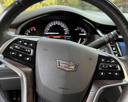 Серый Кадиллак ХТС, объемом двигателя 3.6 л и пробегом 70 тыс. км за 21500 $, фото 4 на Automoto.ua