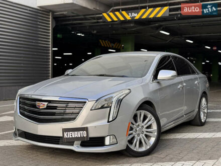 Каділак ХТС 2018 у Києві на Automoto.ua Сірий Каділак ХТС, об'ємом двигуна 3.6 л та пробігом 53 тис. км за 19500 $, фото 1 на Automoto.ua
