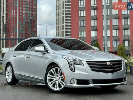 Кадиллак ХТС 2018 в Киеве на Automoto.ua Серый Кадиллак ХТС, объемом двигателя 3.6 л и пробегом 53 тыс. км за 19900 $, фото 1 на Automoto.ua