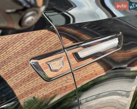 Чорний Каділак Escalade IQ, об'ємом двигуна 0 л та пробігом 1 тис. км за 155000 $, фото 10 на Automoto.ua