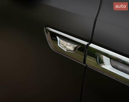 Чорний Каділак Escalade IQ, об'ємом двигуна 0 л та пробігом 1 тис. км за 169000 $, фото 15 на Automoto.ua