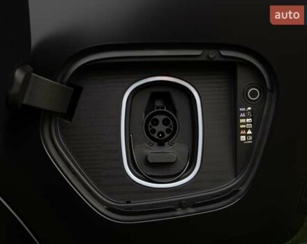 Чорний Каділак Escalade IQ, об'ємом двигуна 0 л та пробігом 1 тис. км за 169000 $, фото 64 на Automoto.ua