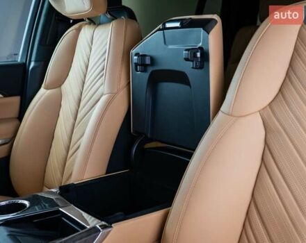 Чорний Каділак Escalade IQ, об'ємом двигуна 0 л та пробігом 1 тис. км за 169000 $, фото 42 на Automoto.ua