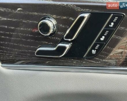 Чорний Каділак Escalade IQ, об'ємом двигуна 0 л та пробігом 1 тис. км за 155000 $, фото 31 на Automoto.ua