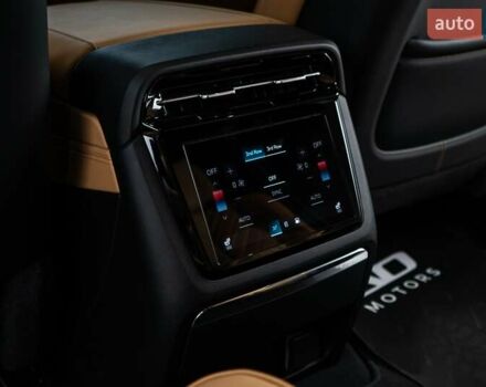 Чорний Каділак Escalade IQ, об'ємом двигуна 0 л та пробігом 1 тис. км за 169000 $, фото 56 на Automoto.ua