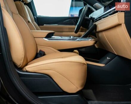 Чорний Каділак Escalade IQ, об'ємом двигуна 0 л та пробігом 1 тис. км за 169000 $, фото 46 на Automoto.ua