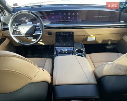 Чорний Каділак Escalade IQ, об'ємом двигуна 0 л та пробігом 2 тис. км за 158000 $, фото 12 на Automoto.ua
