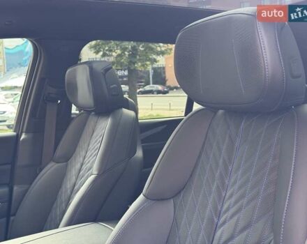 Чорний Каділак Escalade IQ, об'ємом двигуна 0 л та пробігом 1 тис. км за 155000 $, фото 20 на Automoto.ua