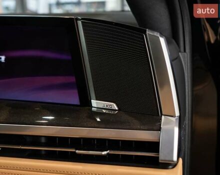 Чорний Каділак Escalade IQ, об'ємом двигуна 0 л та пробігом 1 тис. км за 169000 $, фото 32 на Automoto.ua