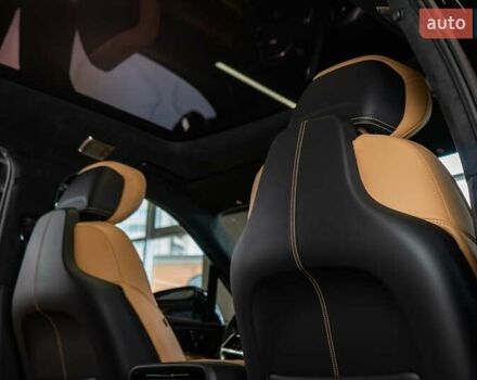 Чорний Каділак Escalade IQ, об'ємом двигуна 0 л та пробігом 1 тис. км за 169000 $, фото 50 на Automoto.ua