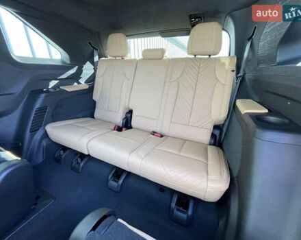 Чорний Каділак Escalade IQ, об'ємом двигуна 0 л та пробігом 2 тис. км за 158000 $, фото 17 на Automoto.ua