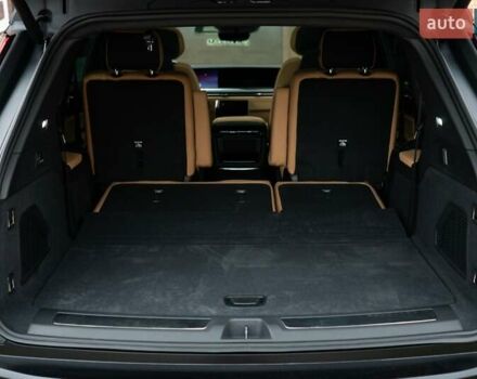 Чорний Каділак Escalade IQ, об'ємом двигуна 0 л та пробігом 1 тис. км за 169000 $, фото 9 на Automoto.ua