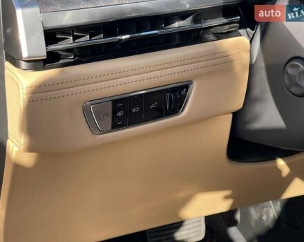 Чорний Каділак Escalade IQ, об'ємом двигуна 0 л та пробігом 2 тис. км за 158000 $, фото 10 на Automoto.ua