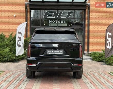 Чорний Каділак Escalade IQ, об'ємом двигуна 0 л та пробігом 1 тис. км за 155000 $, фото 5 на Automoto.ua