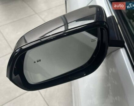 Белый Кадиллак Lyriq, объемом двигателя 0 л и пробегом 6 тыс. км за 47499 $, фото 17 на Automoto.ua