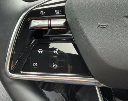 Белый Кадиллак Lyriq, объемом двигателя 0 л и пробегом 24 тыс. км за 57000 $, фото 34 на Automoto.ua