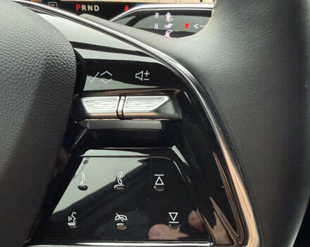 Белый Кадиллак Lyriq, объемом двигателя 0 л и пробегом 24 тыс. км за 57000 $, фото 35 на Automoto.ua