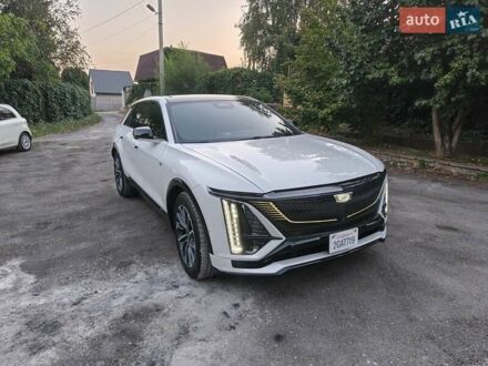 Каділак Lyriq 2024 у Запоріжжя на Automoto.ua Білий Каділак Lyriq, об'ємом двигуна 0 л та пробігом 6 тис. км за 32700 $, фото 1 на Automoto.ua