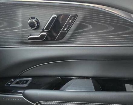 Черный Кадиллак Lyriq, объемом двигателя 0 л и пробегом 12 тыс. км за 36500 $, фото 23 на Automoto.ua