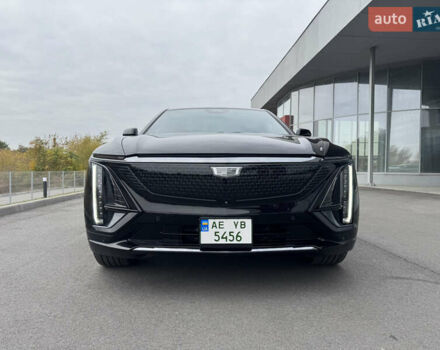 Кадиллак Lyriq 2023 в Днепре (Днепропетровске) на Automoto.ua Черный Кадиллак Lyriq, объемом двигателя 0 л и пробегом 15 тыс. км за 47000 $, фото 10 на Automoto.ua