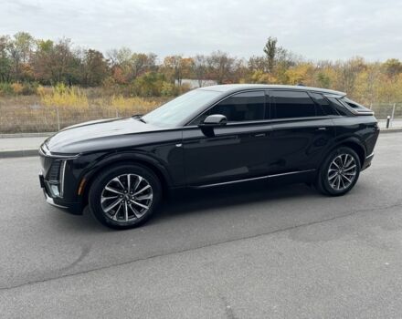 Черный Кадиллак Lyriq, объемом двигателя 0 л и пробегом 15 тыс. км за 1130 $, фото 10 на Automoto.ua