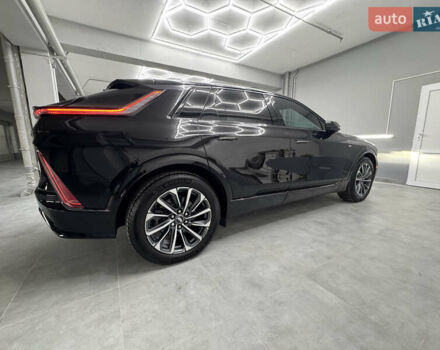 Кадиллак Lyriq 2023 в Днепре (Днепропетровске) на Automoto.ua Черный Кадиллак Lyriq, объемом двигателя 0 л и пробегом 15 тыс. км за 47000 $, фото 36 на Automoto.ua