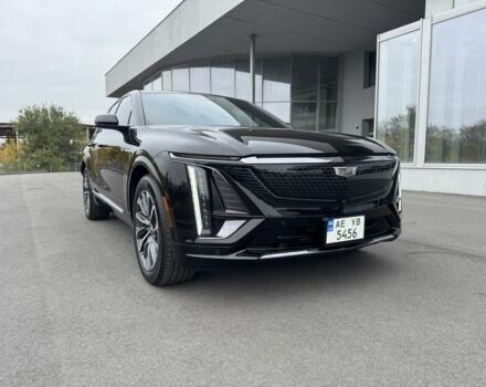 Черный Кадиллак Lyriq, объемом двигателя 0 л и пробегом 15 тыс. км за 1130 $, фото 15 на Automoto.ua