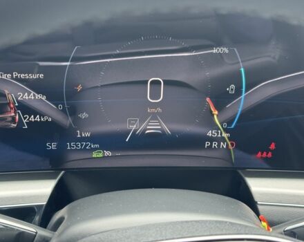 Черный Кадиллак Lyriq, объемом двигателя 0 л и пробегом 15 тыс. км за 1130 $, фото 8 на Automoto.ua