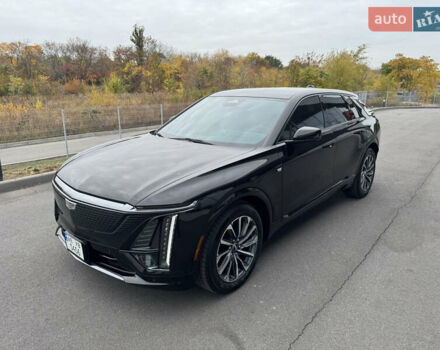 Кадиллак Lyriq 2023 в Днепре (Днепропетровске) на Automoto.ua Черный Кадиллак Lyriq, объемом двигателя 0 л и пробегом 15 тыс. км за 47000 $, фото 12 на Automoto.ua