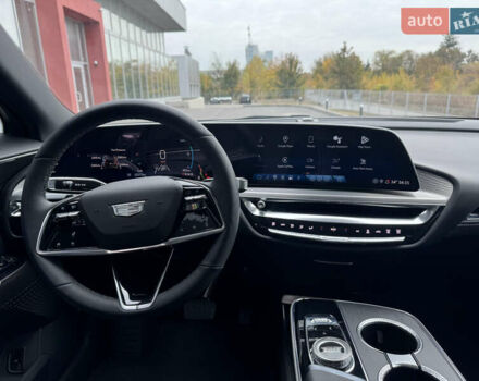 Кадиллак Lyriq 2023 в Днепре (Днепропетровске) на Automoto.ua Черный Кадиллак Lyriq, объемом двигателя 0 л и пробегом 15 тыс. км за 47000 $, фото 20 на Automoto.ua