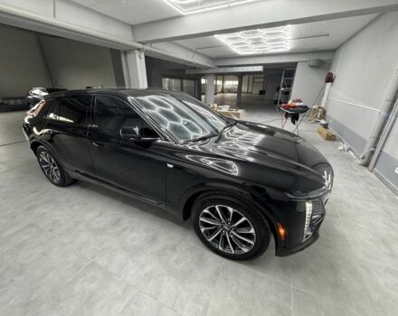 Черный Кадиллак Lyriq, объемом двигателя 0 л и пробегом 15 тыс. км за 1130 $, фото 3 на Automoto.ua