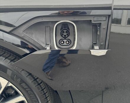 Черный Кадиллак Lyriq, объемом двигателя 0 л и пробегом 15 тыс. км за 1130 $, фото 17 на Automoto.ua