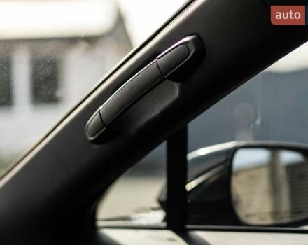 Черный Кадиллак Lyriq, объемом двигателя 0 л и пробегом 40 тыс. км за 39900 $, фото 25 на Automoto.ua