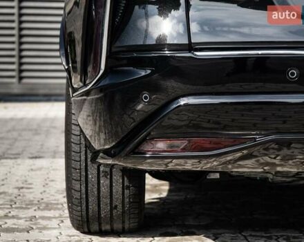 Черный Кадиллак Lyriq, объемом двигателя 0 л и пробегом 40 тыс. км за 39900 $, фото 8 на Automoto.ua