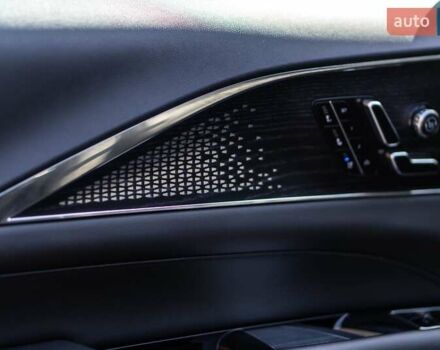 Черный Кадиллак Lyriq, объемом двигателя 0 л и пробегом 40 тыс. км за 39900 $, фото 24 на Automoto.ua