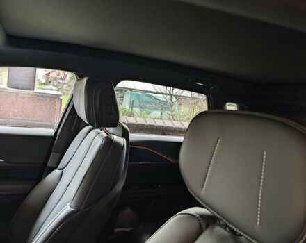 Черный Кадиллак Lyriq, объемом двигателя 0 л и пробегом 12 тыс. км за 41000 $, фото 9 на Automoto.ua