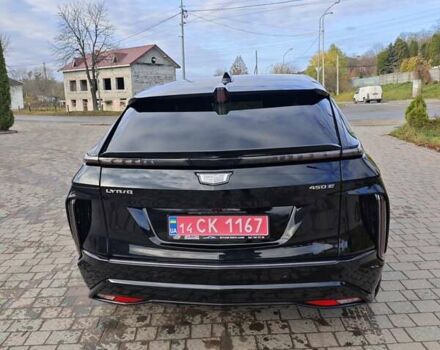 Черный Кадиллак Lyriq, объемом двигателя 0 л и пробегом 12 тыс. км за 41000 $, фото 1 на Automoto.ua