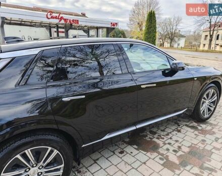 Черный Кадиллак Lyriq, объемом двигателя 0 л и пробегом 12 тыс. км за 41000 $, фото 7 на Automoto.ua