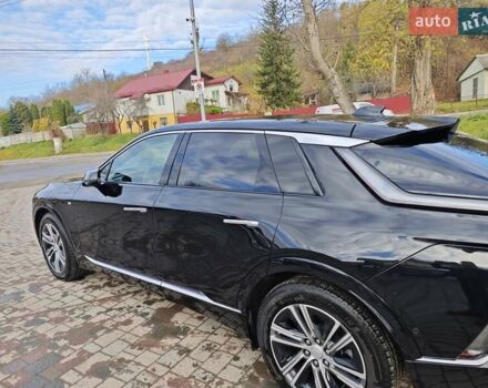 Черный Кадиллак Lyriq, объемом двигателя 0 л и пробегом 12 тыс. км за 41000 $, фото 6 на Automoto.ua