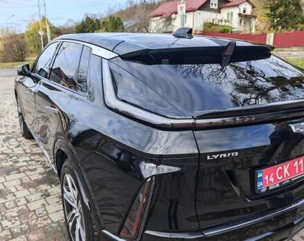 Черный Кадиллак Lyriq, объемом двигателя 0 л и пробегом 12 тыс. км за 41000 $, фото 4 на Automoto.ua