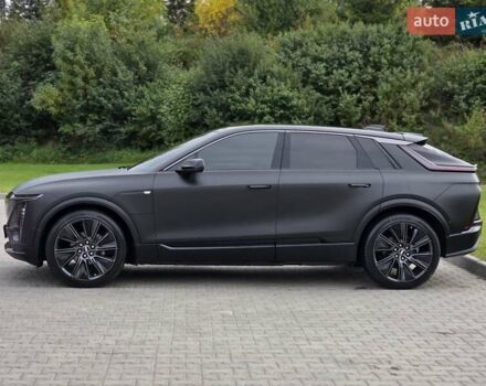 Черный Кадиллак Lyriq, объемом двигателя 0 л и пробегом 6 тыс. км за 59999 $, фото 7 на Automoto.ua