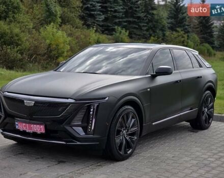 Черный Кадиллак Lyriq, объемом двигателя 0 л и пробегом 6 тыс. км за 59999 $, фото 5 на Automoto.ua