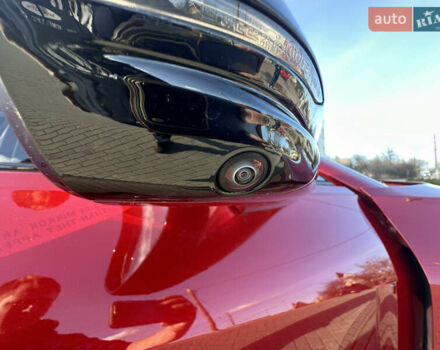 Червоний Каділак Lyriq, об'ємом двигуна 0 л та пробігом 7 тис. км за 49999 $, фото 8 на Automoto.ua