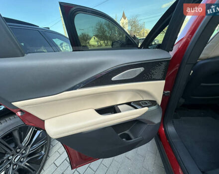 Червоний Каділак Lyriq, об'ємом двигуна 0 л та пробігом 7 тис. км за 49999 $, фото 33 на Automoto.ua