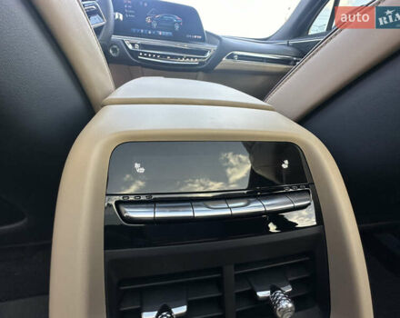 Червоний Каділак Lyriq, об'ємом двигуна 0 л та пробігом 7 тис. км за 49999 $, фото 37 на Automoto.ua