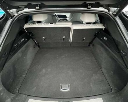 Кадиллак Lyriq 2022 в Луцке на Automoto.ua Кадиллак Lyriq, объемом двигателя 0 л и пробегом 28 тыс. км за 26500 $, фото 11 на Automoto.ua