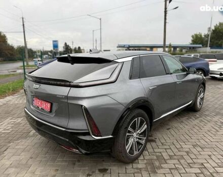 Кадиллак Lyriq 2022 в Луцке на Automoto.ua Кадиллак Lyriq, объемом двигателя 0 л и пробегом 28 тыс. км за 26500 $, фото 4 на Automoto.ua
